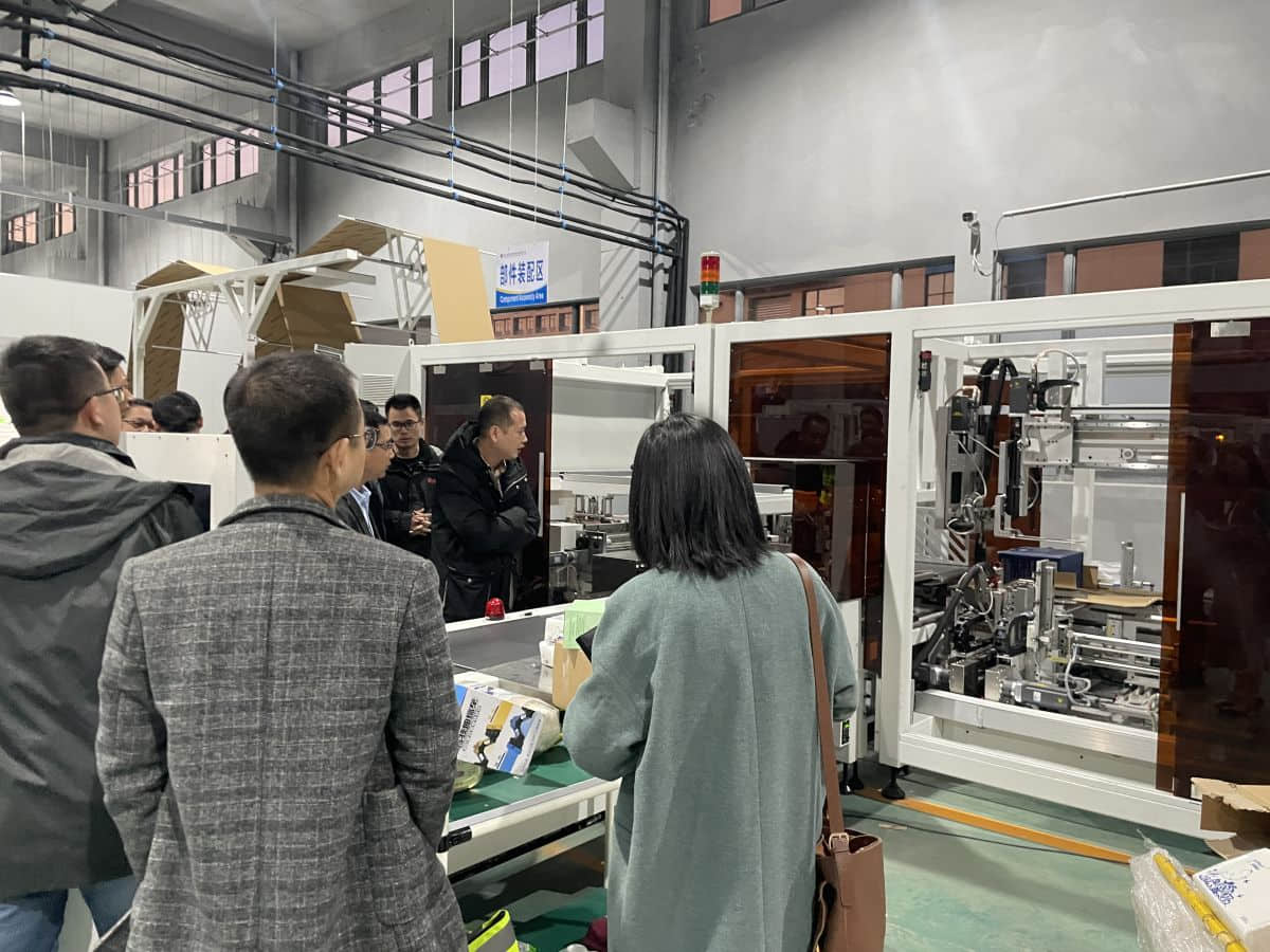 政府部門領(lǐng)導(dǎo)參訪智揚